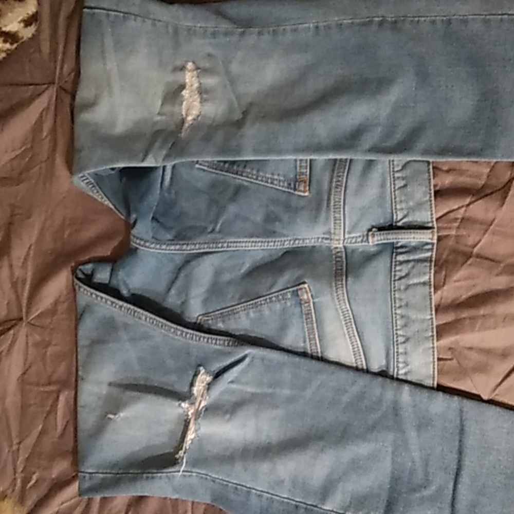 Jeans :) - Picture 3 of 3